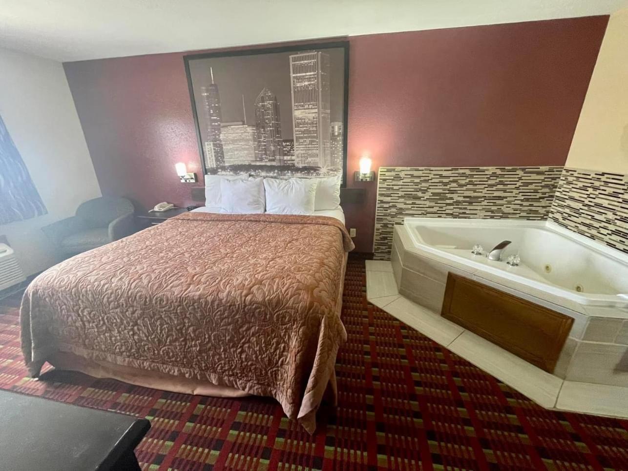 Super 8 by Wyndham Paris IL Motel Bagian luar foto